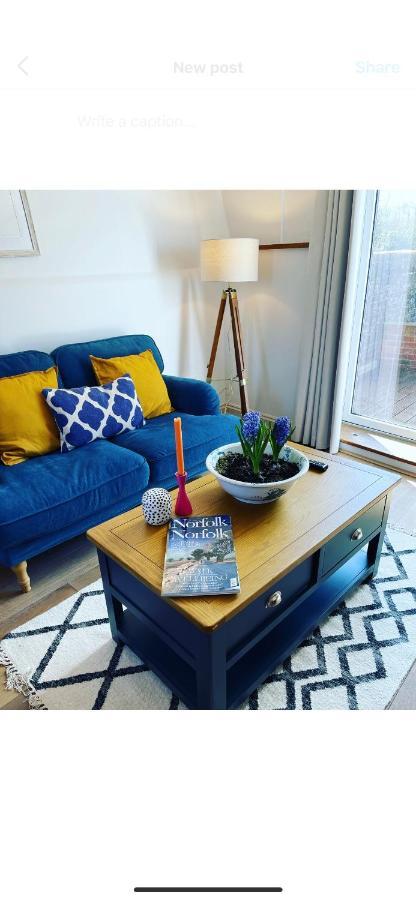 Holiday home Charming, Cosy Waterside Retreat In Gimingham, North Norfolk Gimingham